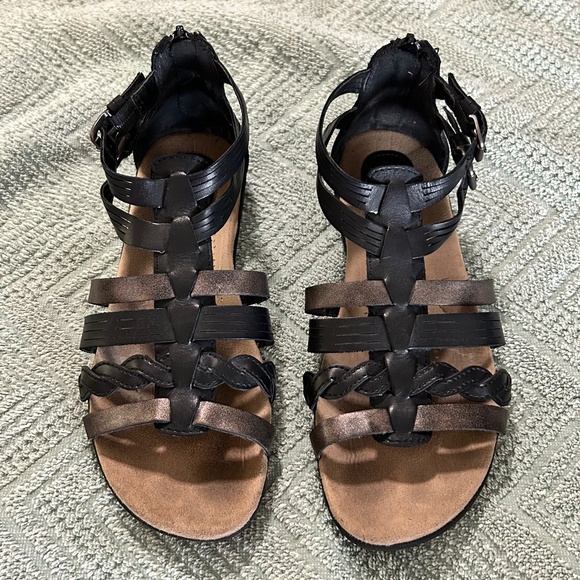 Earth Origins Gladiator Sandals - Picture 1 of 7